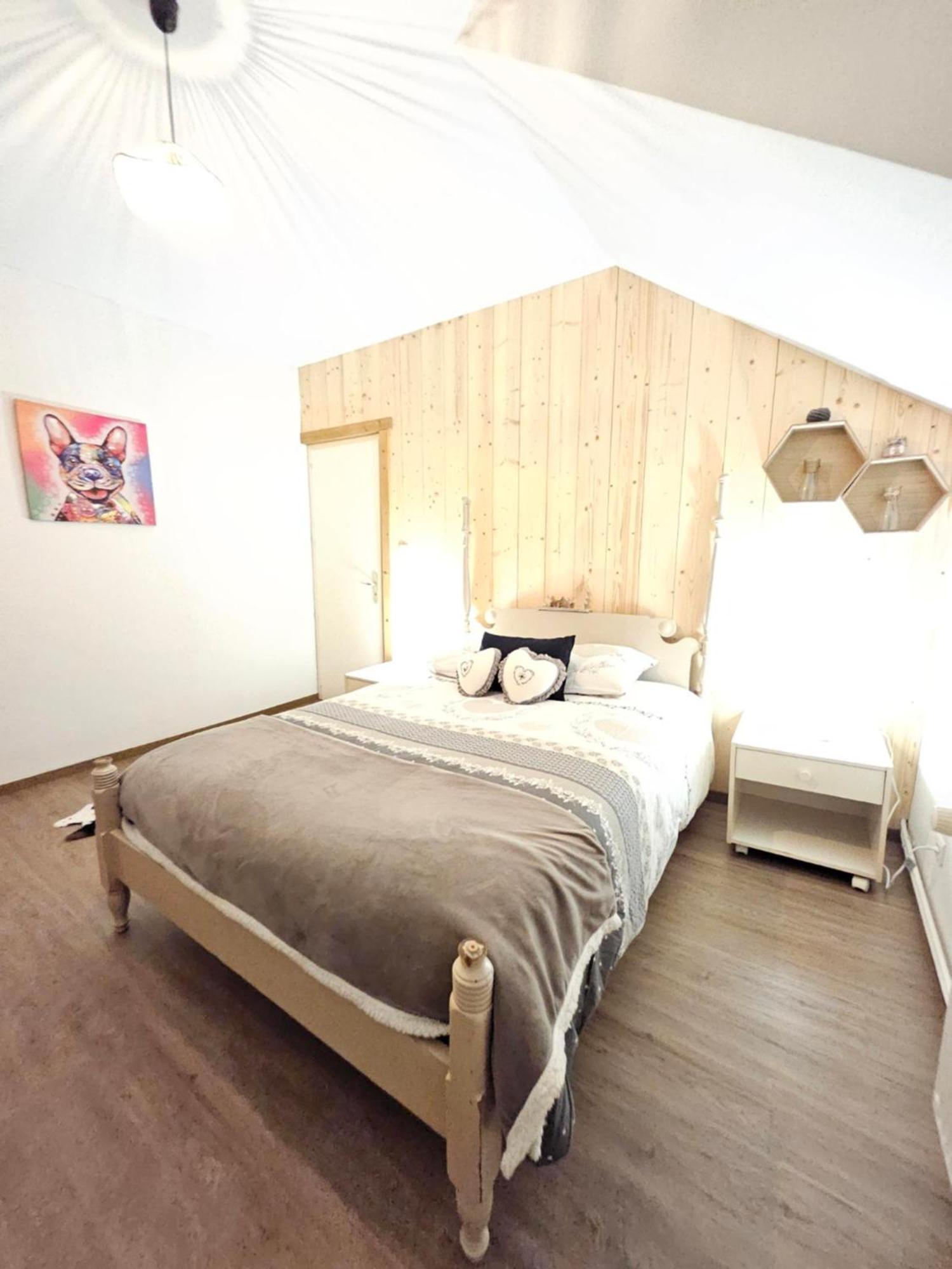 Gite Eglantine 2 A 6 Personnes Avec Spa Et Salle De Jeux Dans La Residence Вантрон Екстер'єр фото